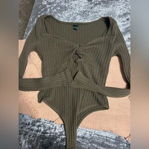 BODYSUIT
